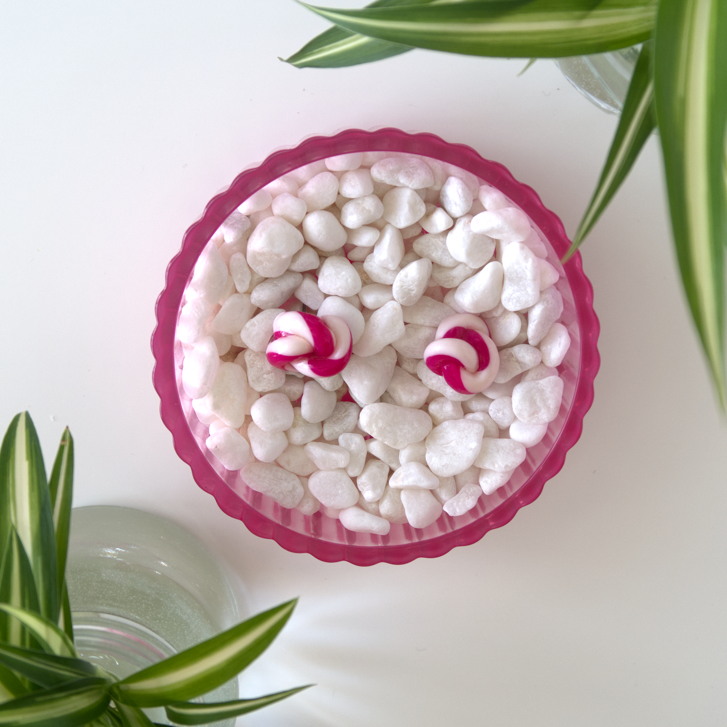 Ear Candies: White and Red Knots